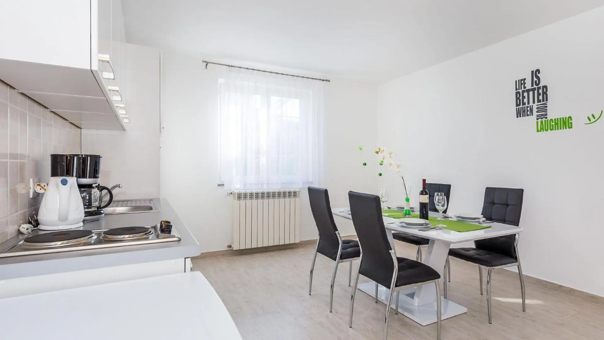 Bright And Modern Apartment With Private Terrace Pula