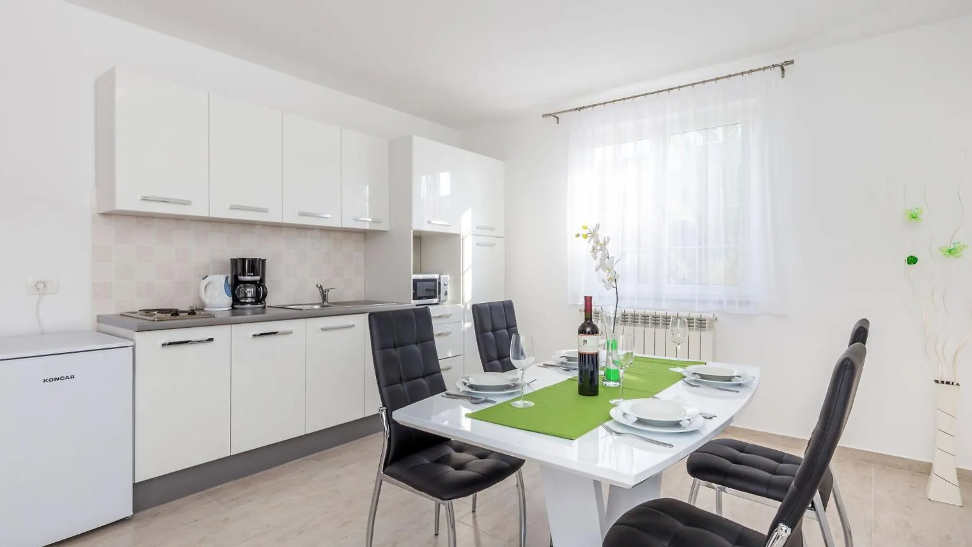Bright And Modern Apartment With Private Terrace Pula