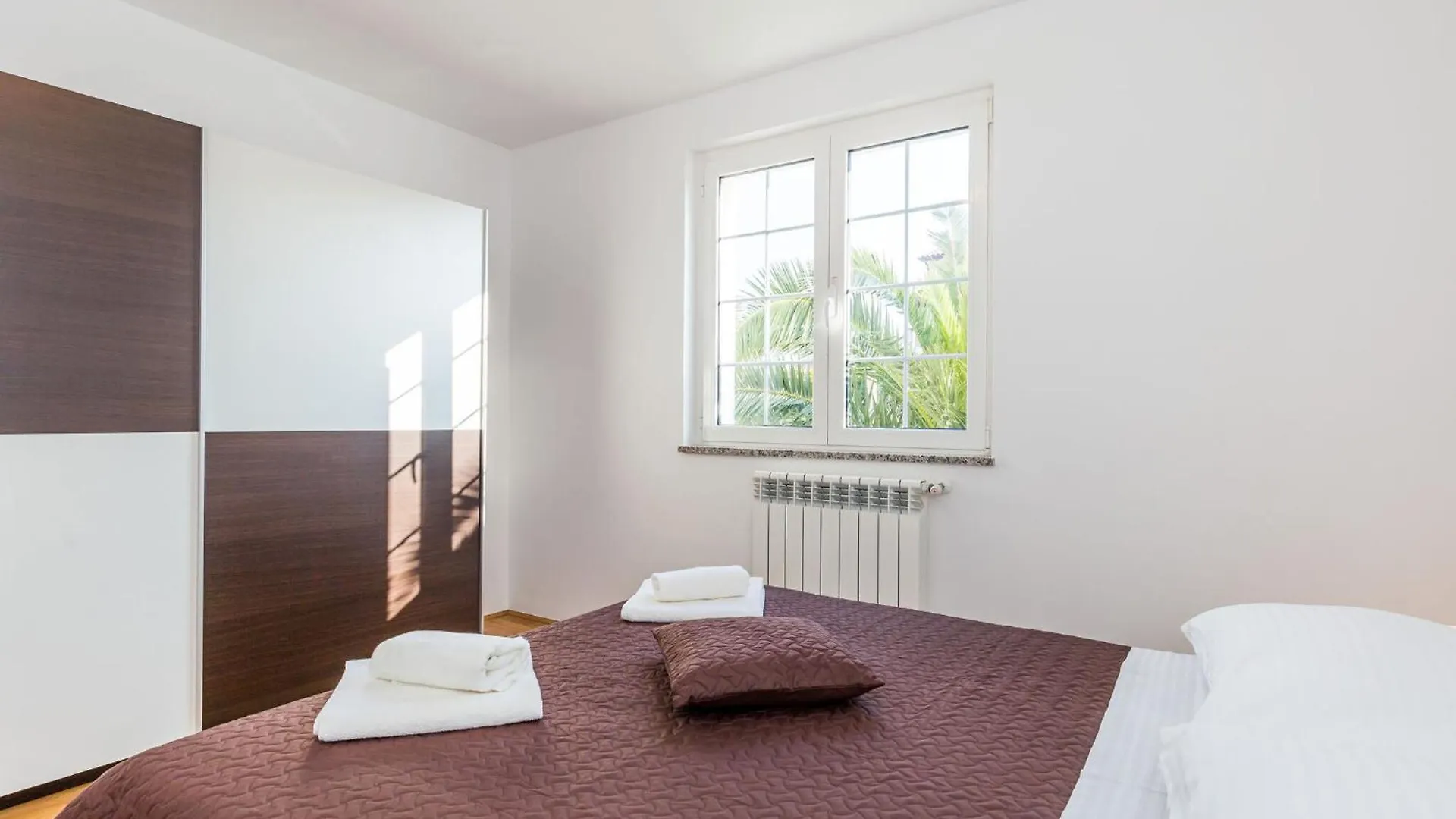 Bright And Modern Apartment With Private Terrace Pula
