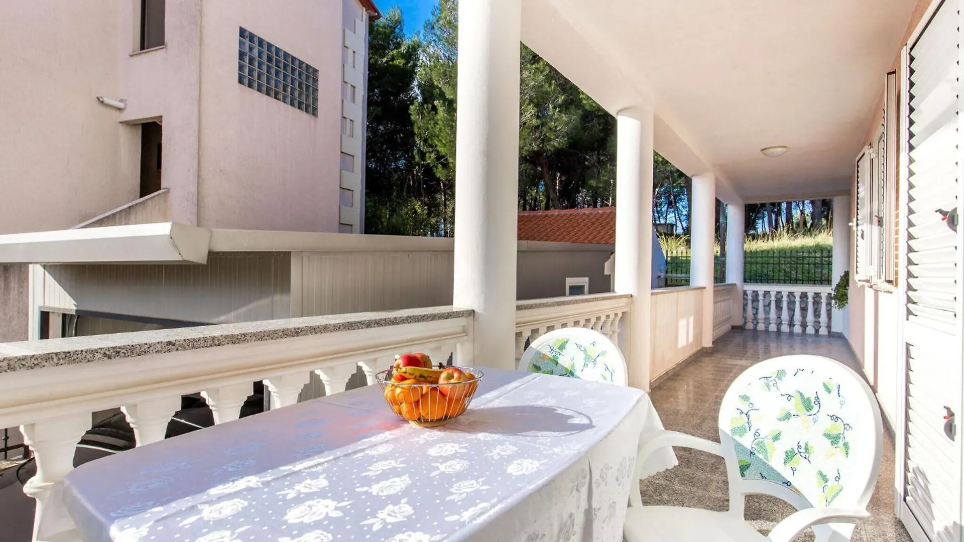 Bright And Modern Apartment With Private Terrace Pula